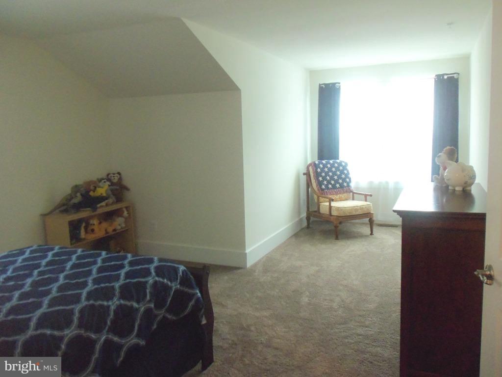 HARBOR STATION - Residential Lease