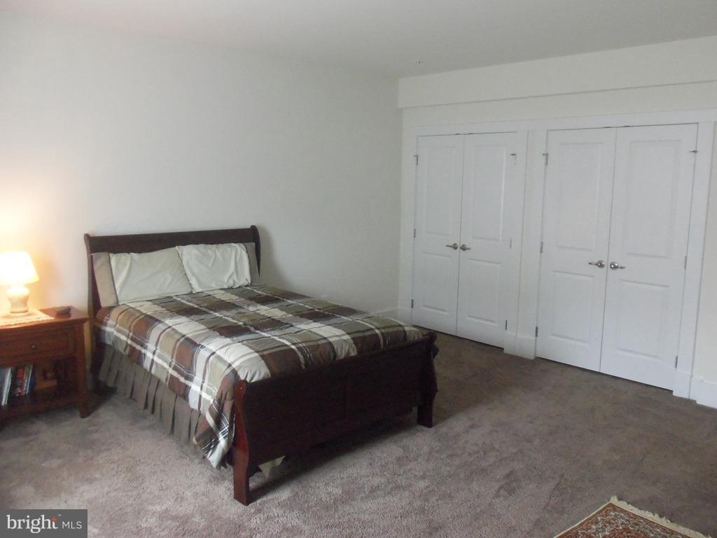 HARBOR STATION - Residential Lease