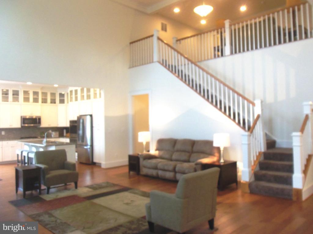 HARBOR STATION - Residential Lease