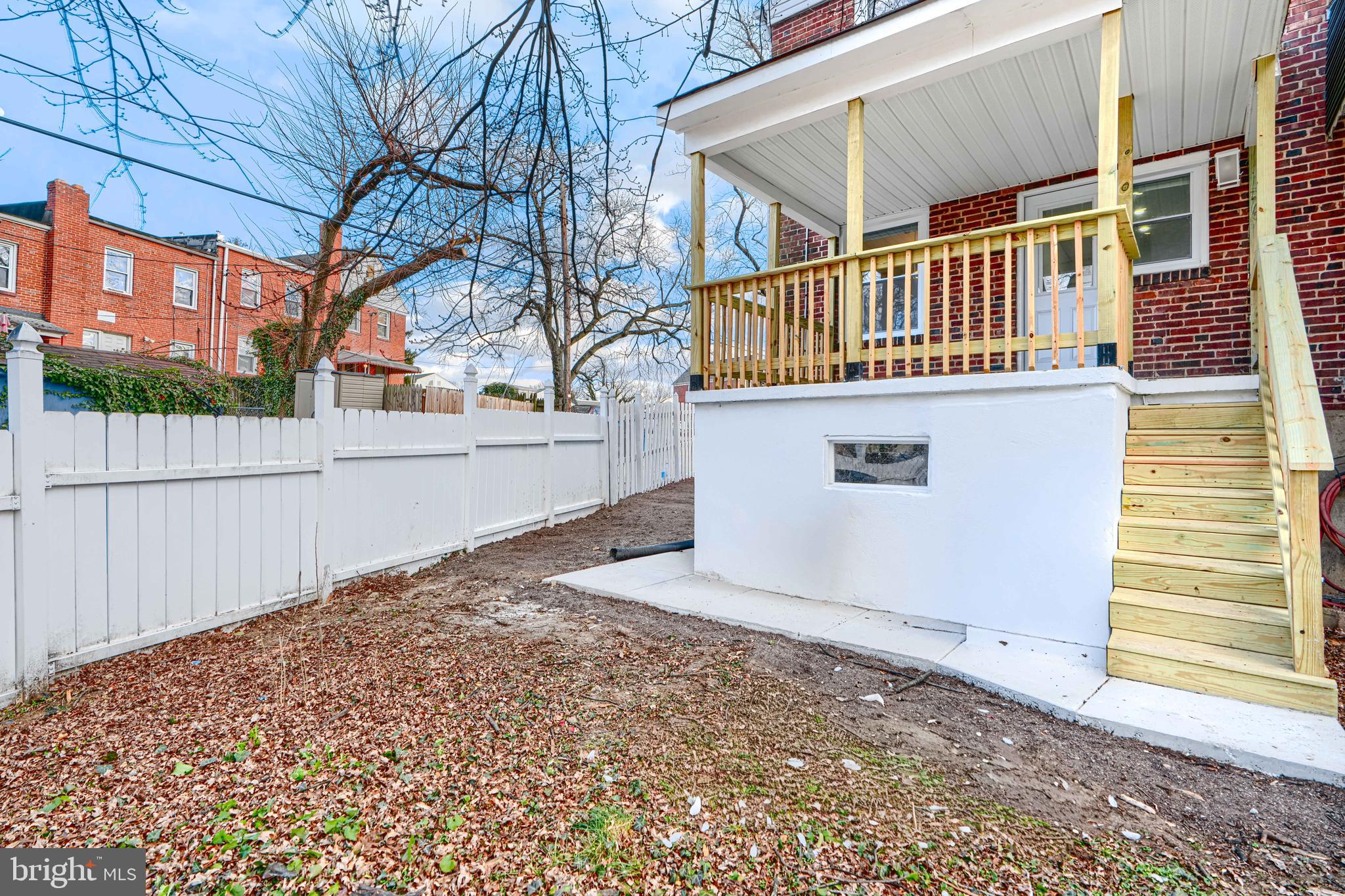 UPLANDS - Residential