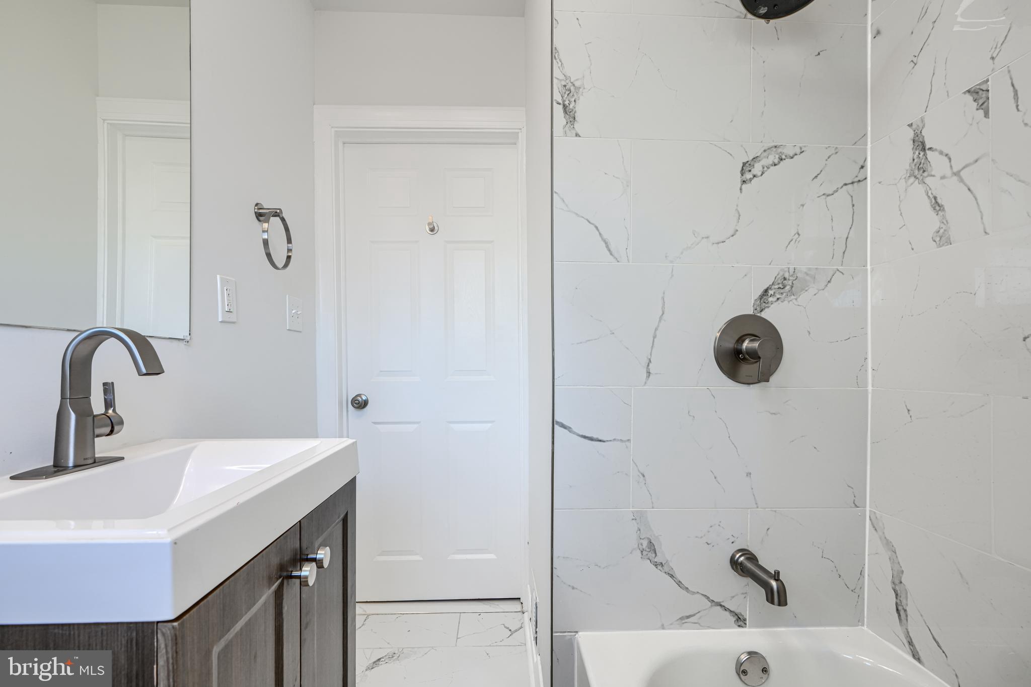 UPLANDS - Residential