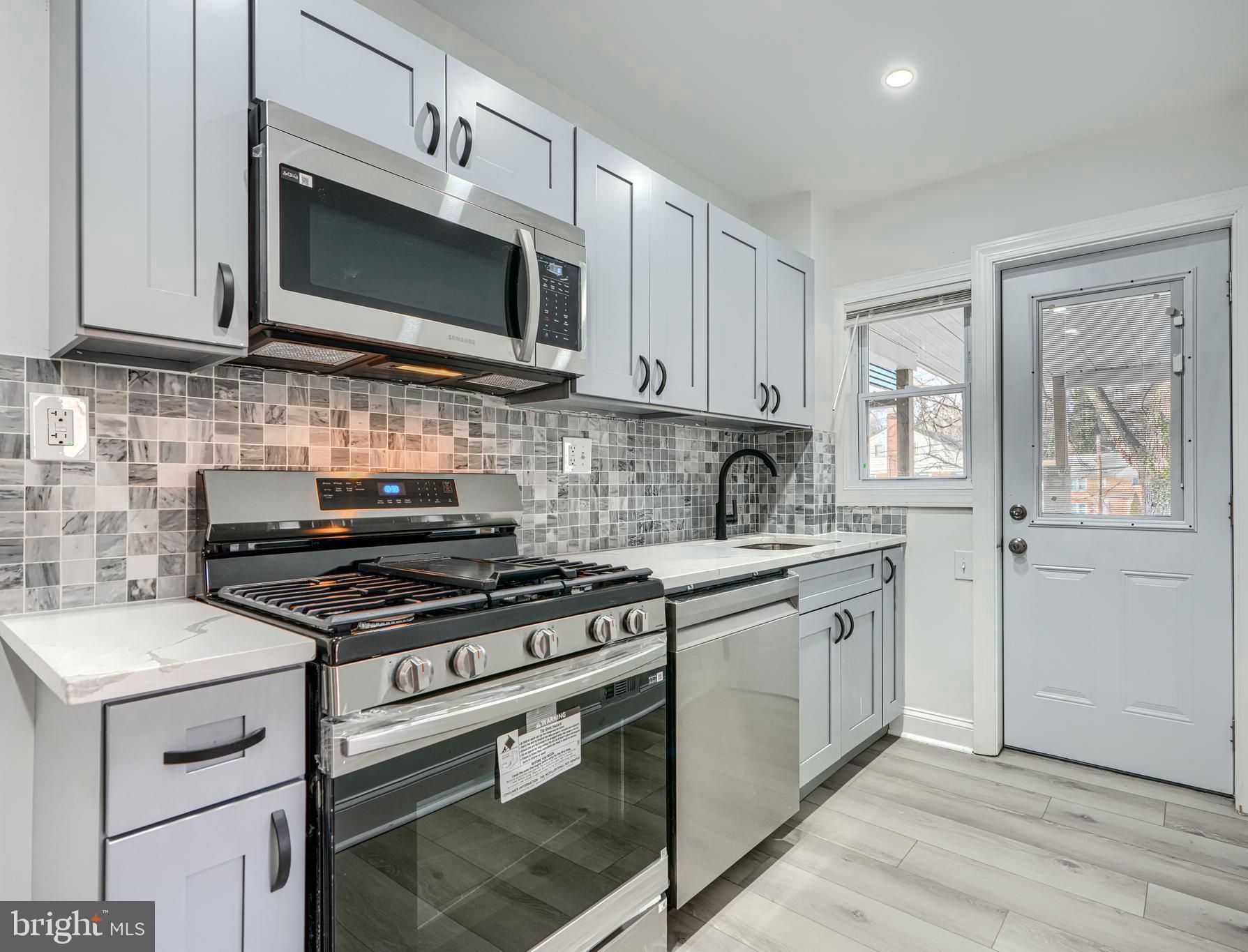 UPLANDS - Residential