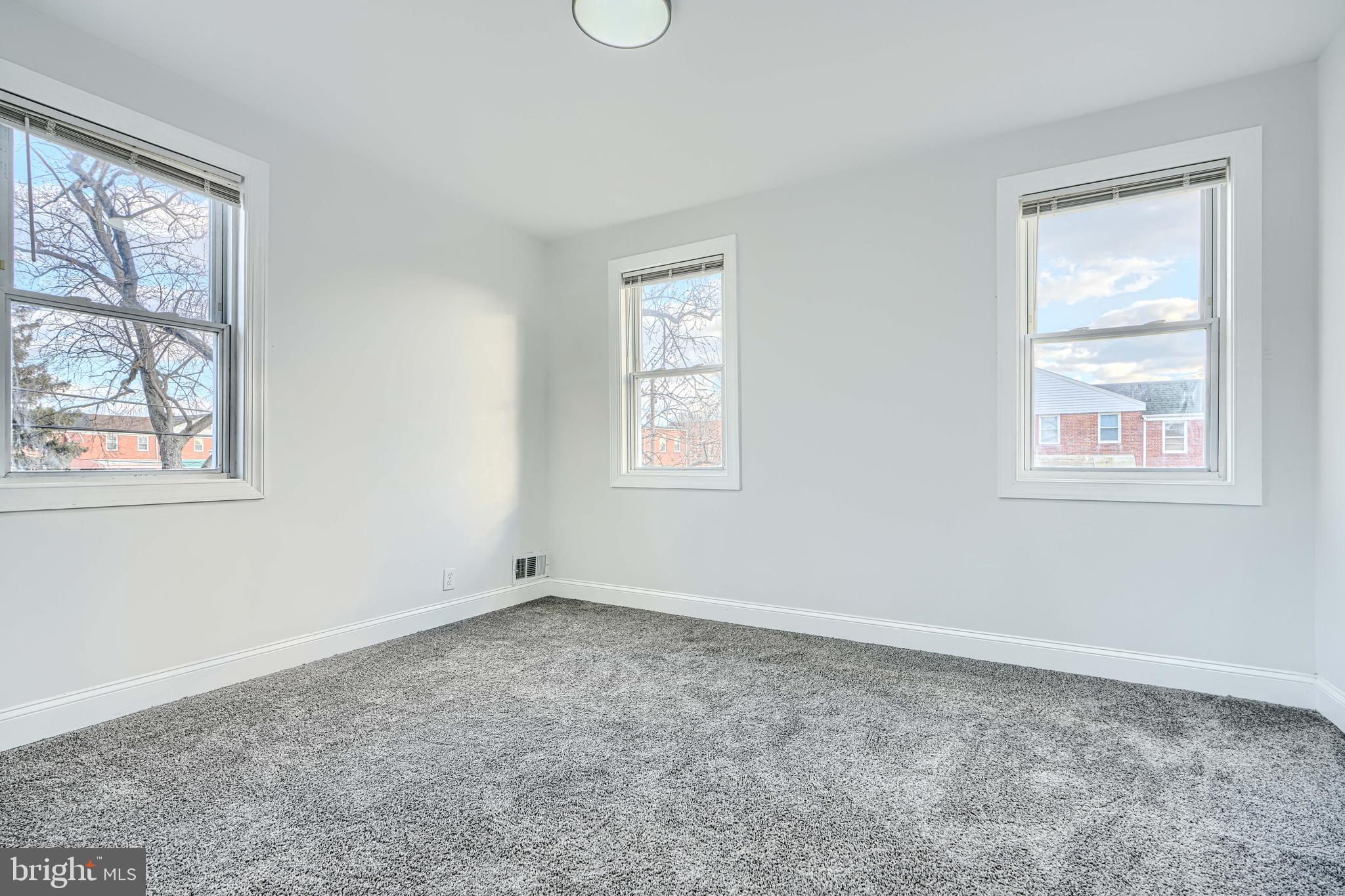 UPLANDS - Residential