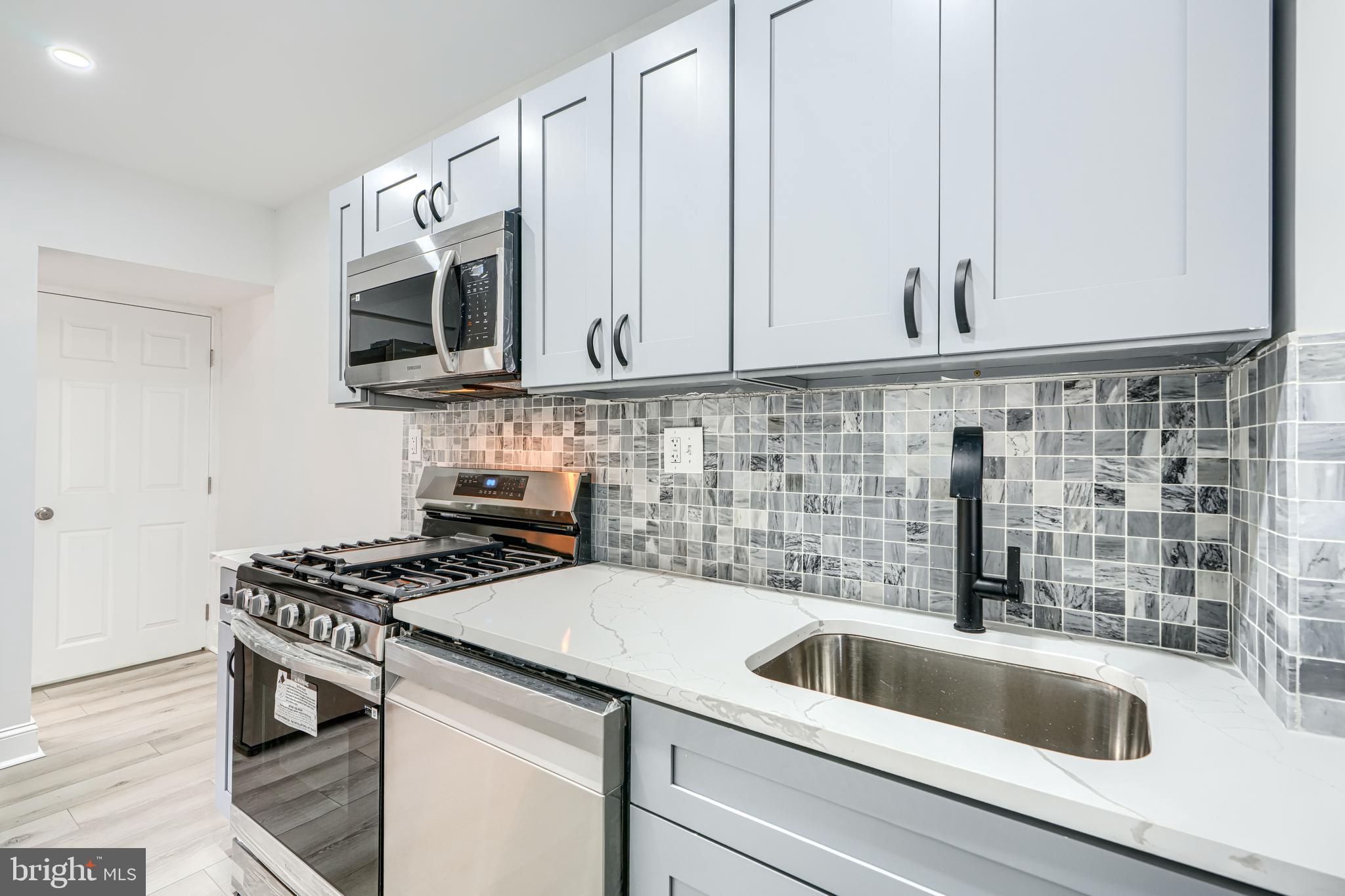 UPLANDS - Residential