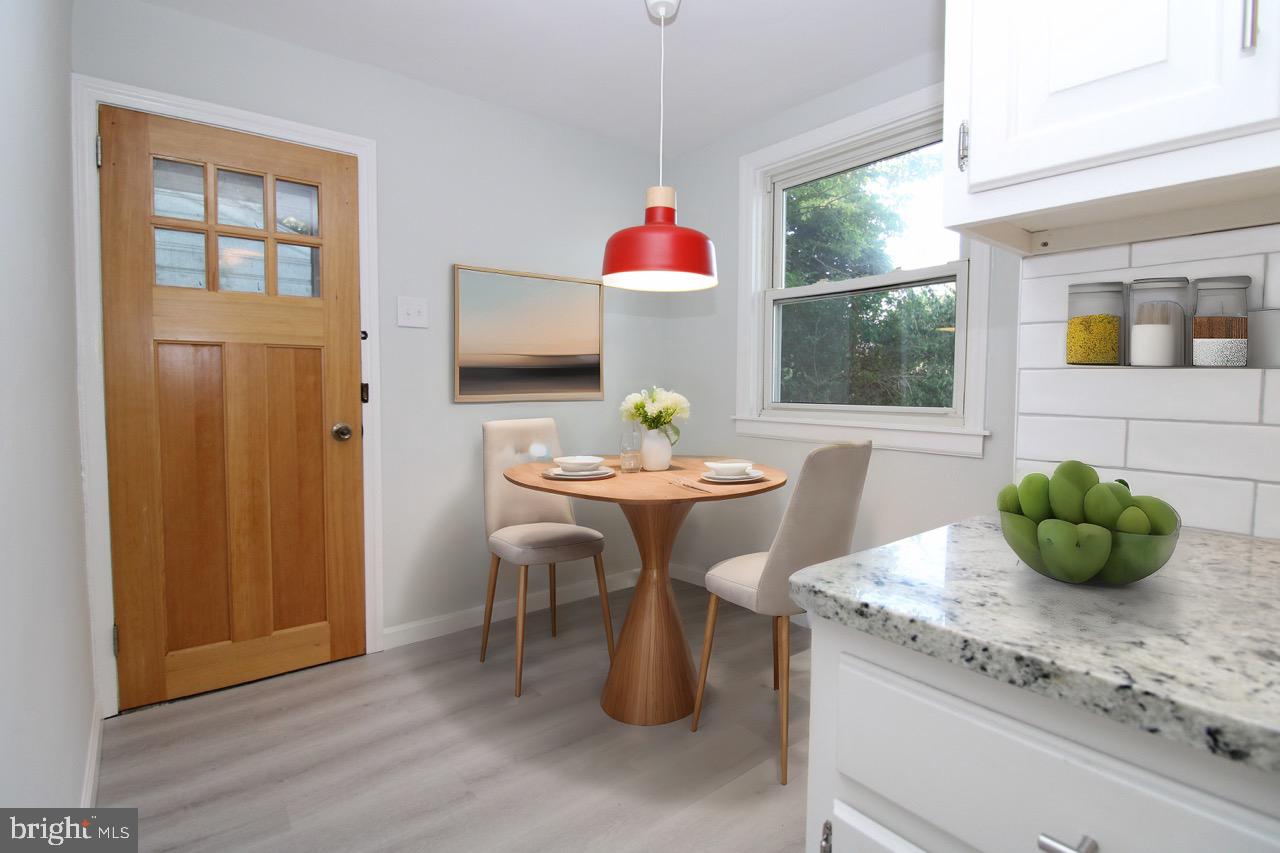 SUNNYBROOK - Residential