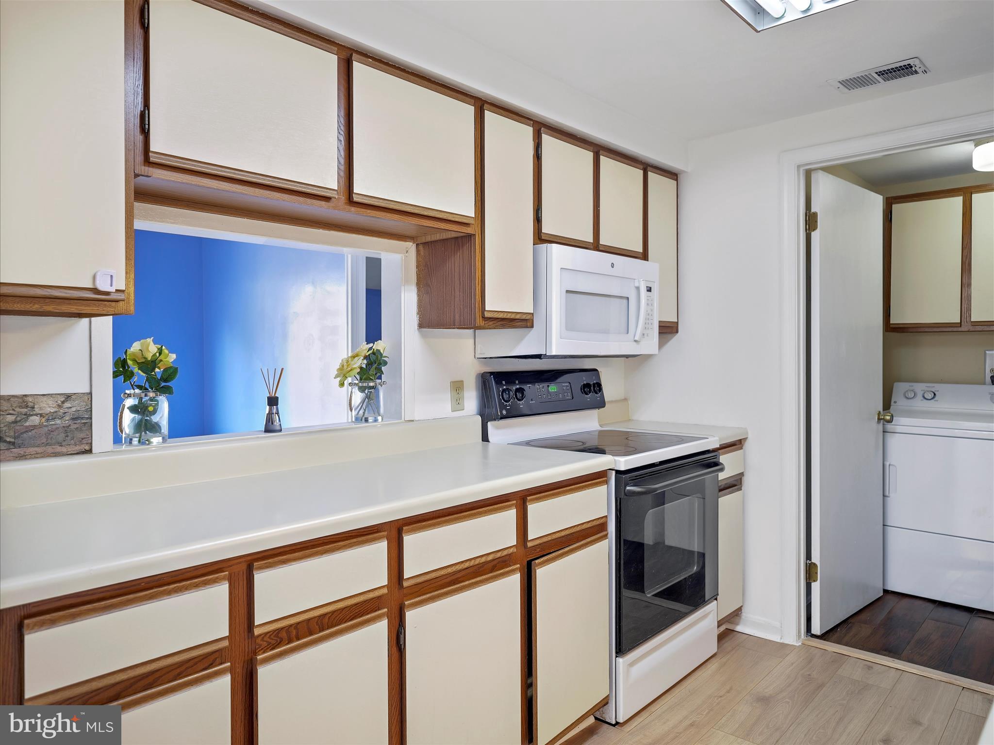 WOODLANDS NORTH - Residential