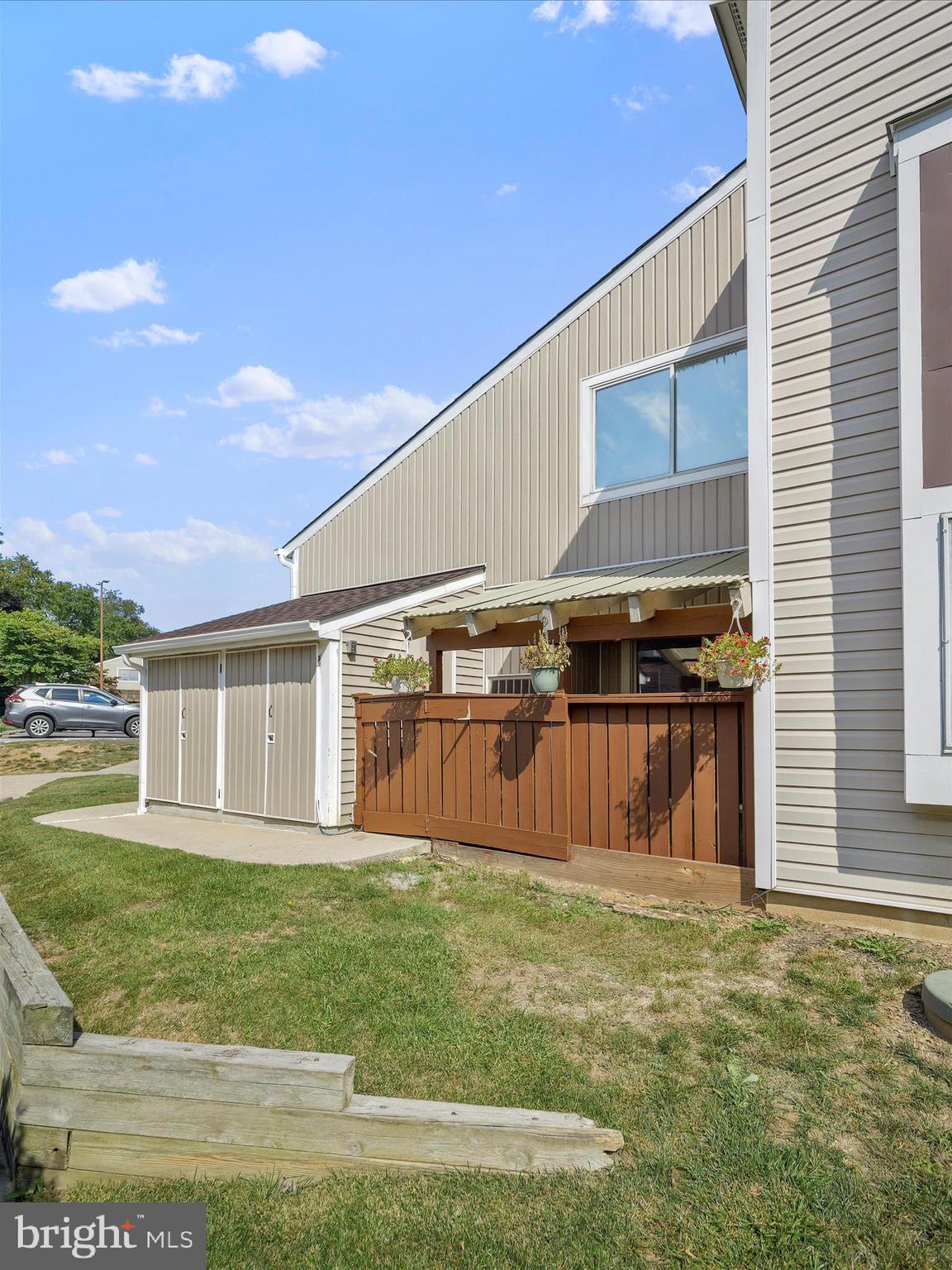 WOODLANDS NORTH - Residential