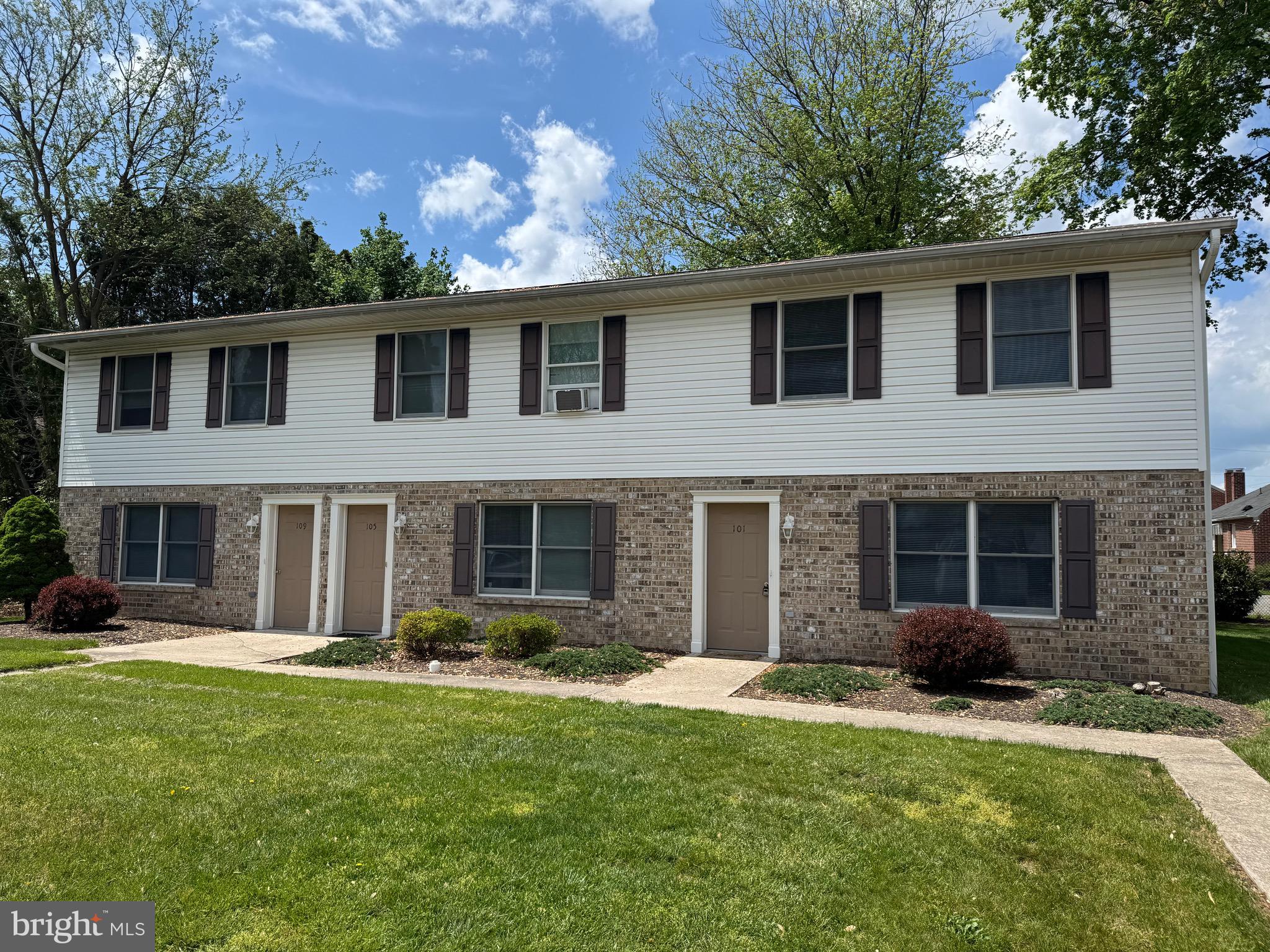 Renovated end unit townhouse with two bedrooms and a bath and a half. New carpet and a renovated bath upstairs with new vinyl flooring and a new tub shower. Quiet location. No pets.