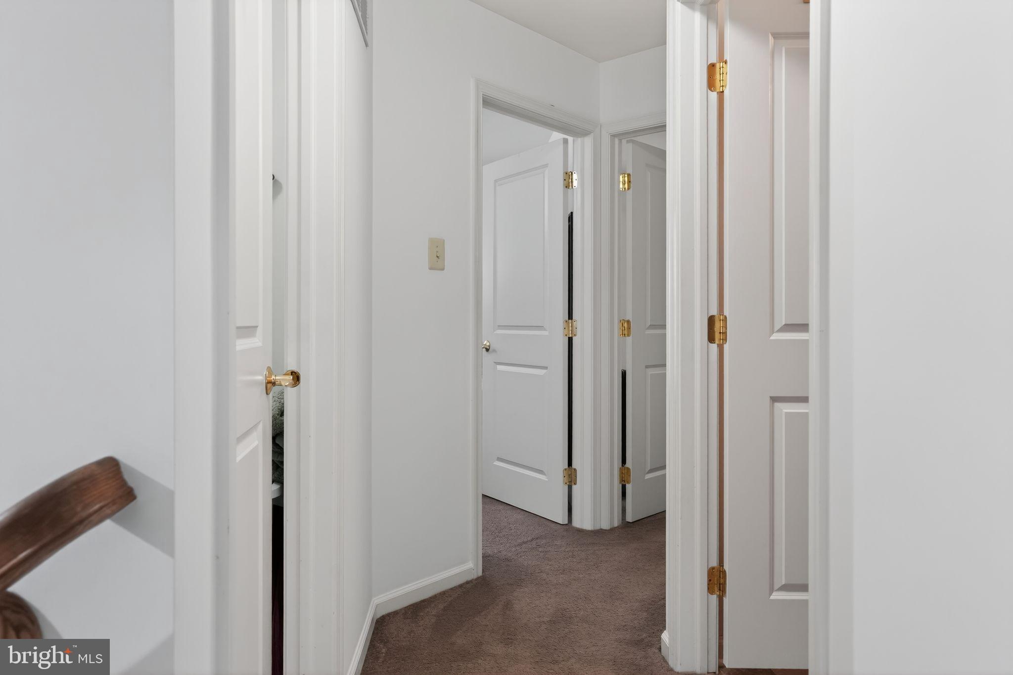 VILL AT COUNTRY VIEW - Residential