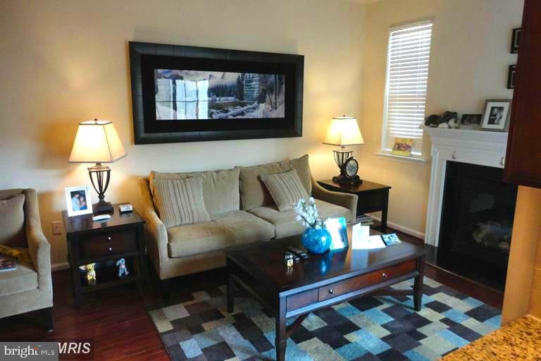 TANYARD SPRINGS - Residential Lease