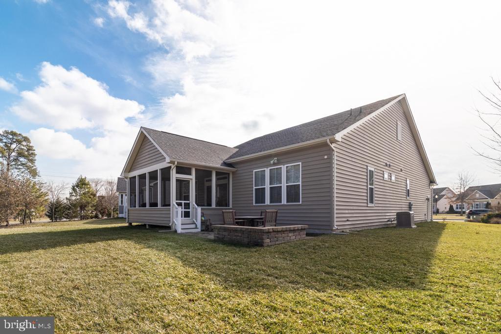 THE HARBOURS AT SOLOMONS ISLAND - Residential