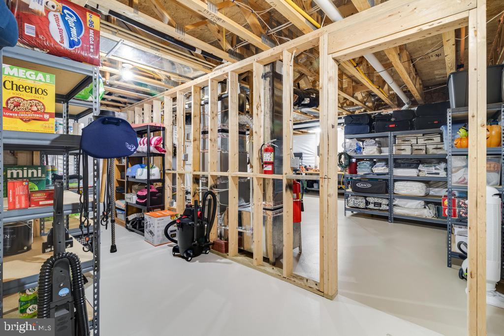 THE HARBOURS AT SOLOMONS ISLAND - Residential