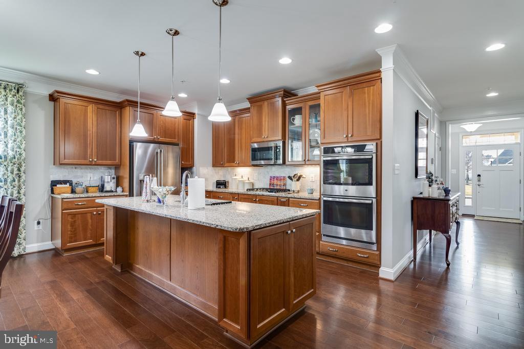 THE HARBOURS AT SOLOMONS ISLAND - Residential