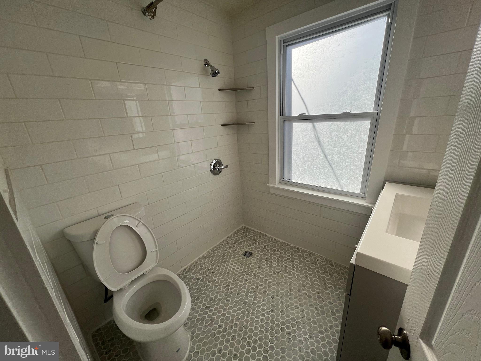 STRAWBERRY MANSION - Residential Lease