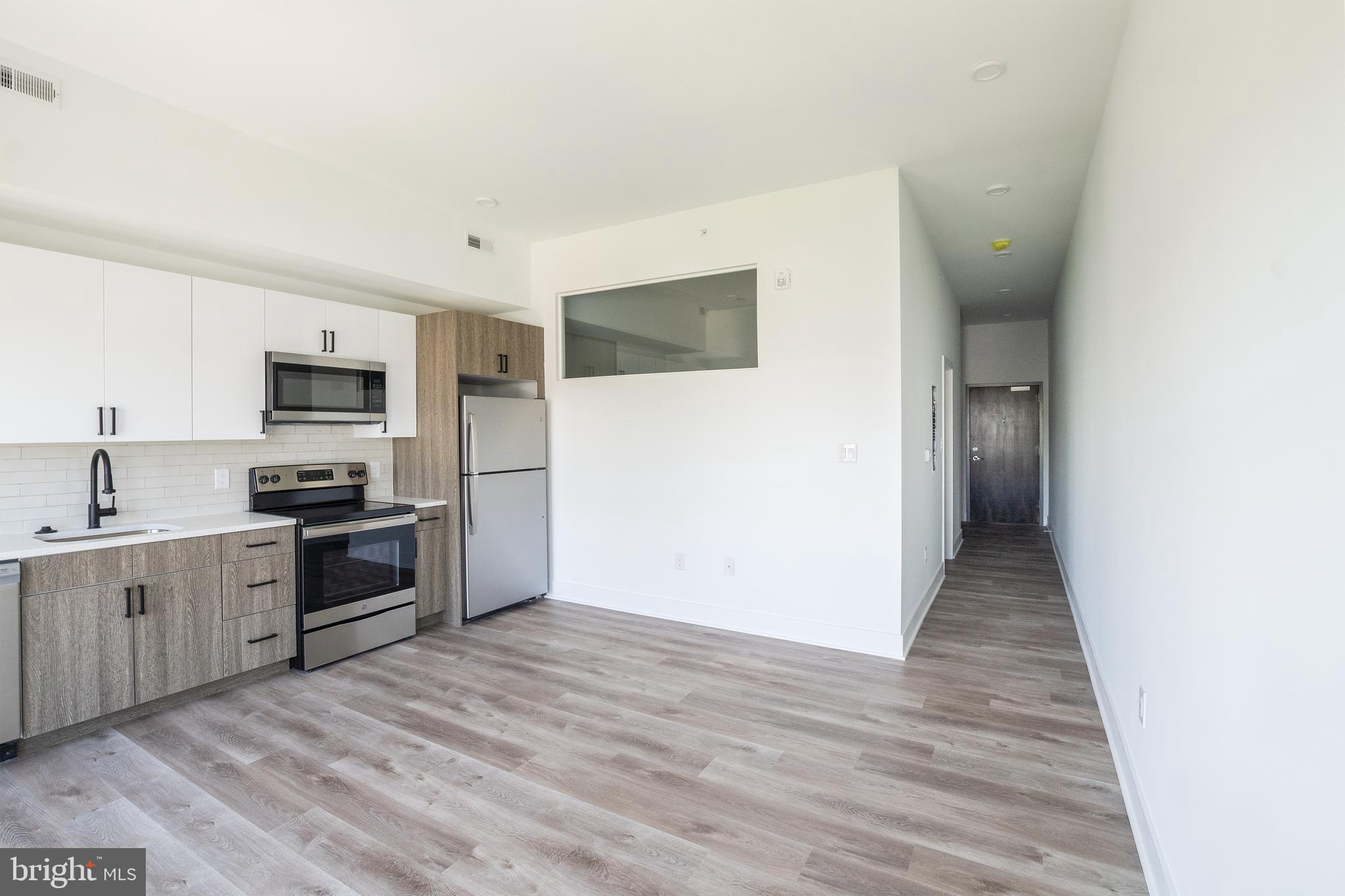 POINT BREEZE - Residential Lease