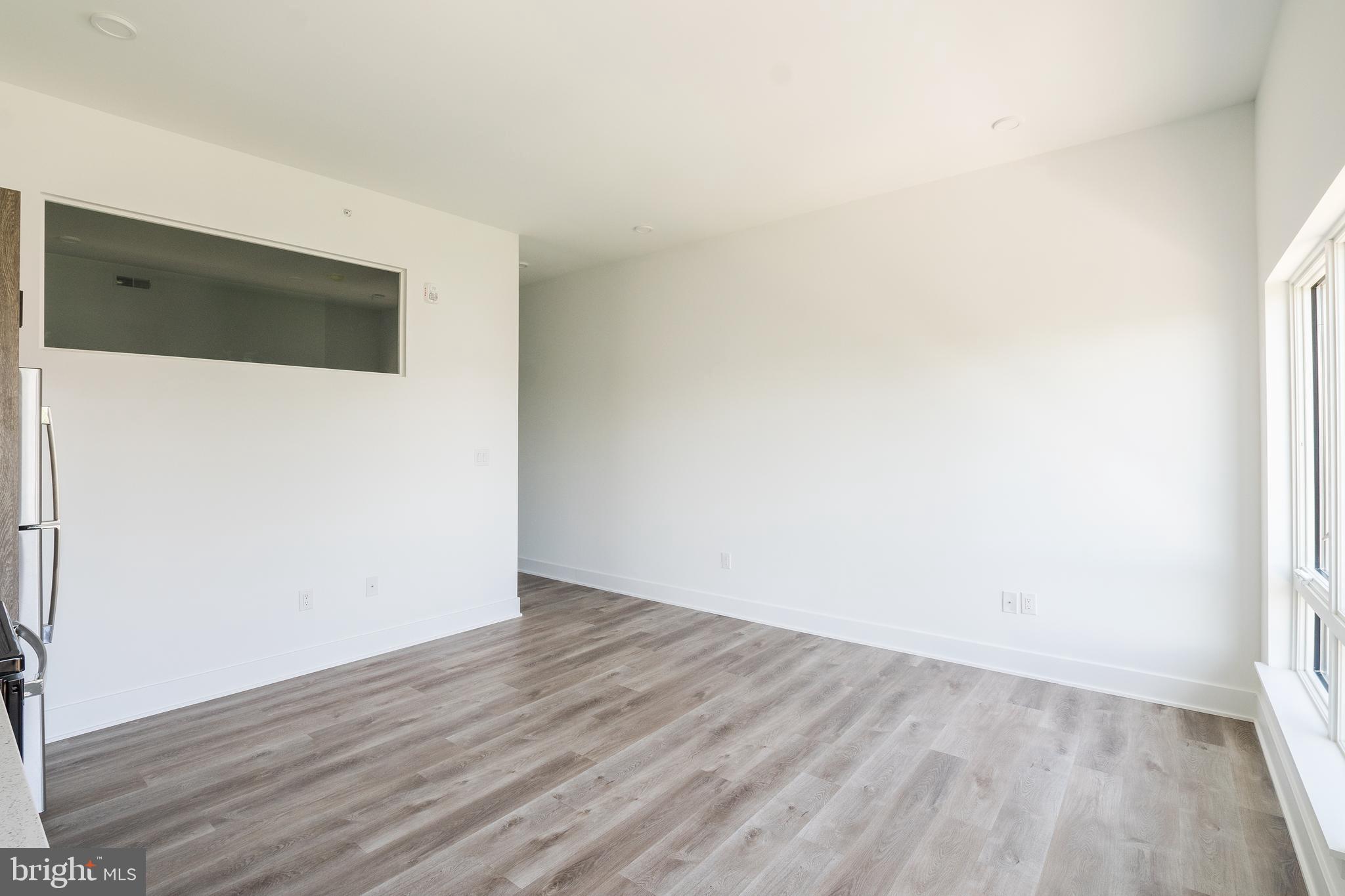 POINT BREEZE - Residential Lease