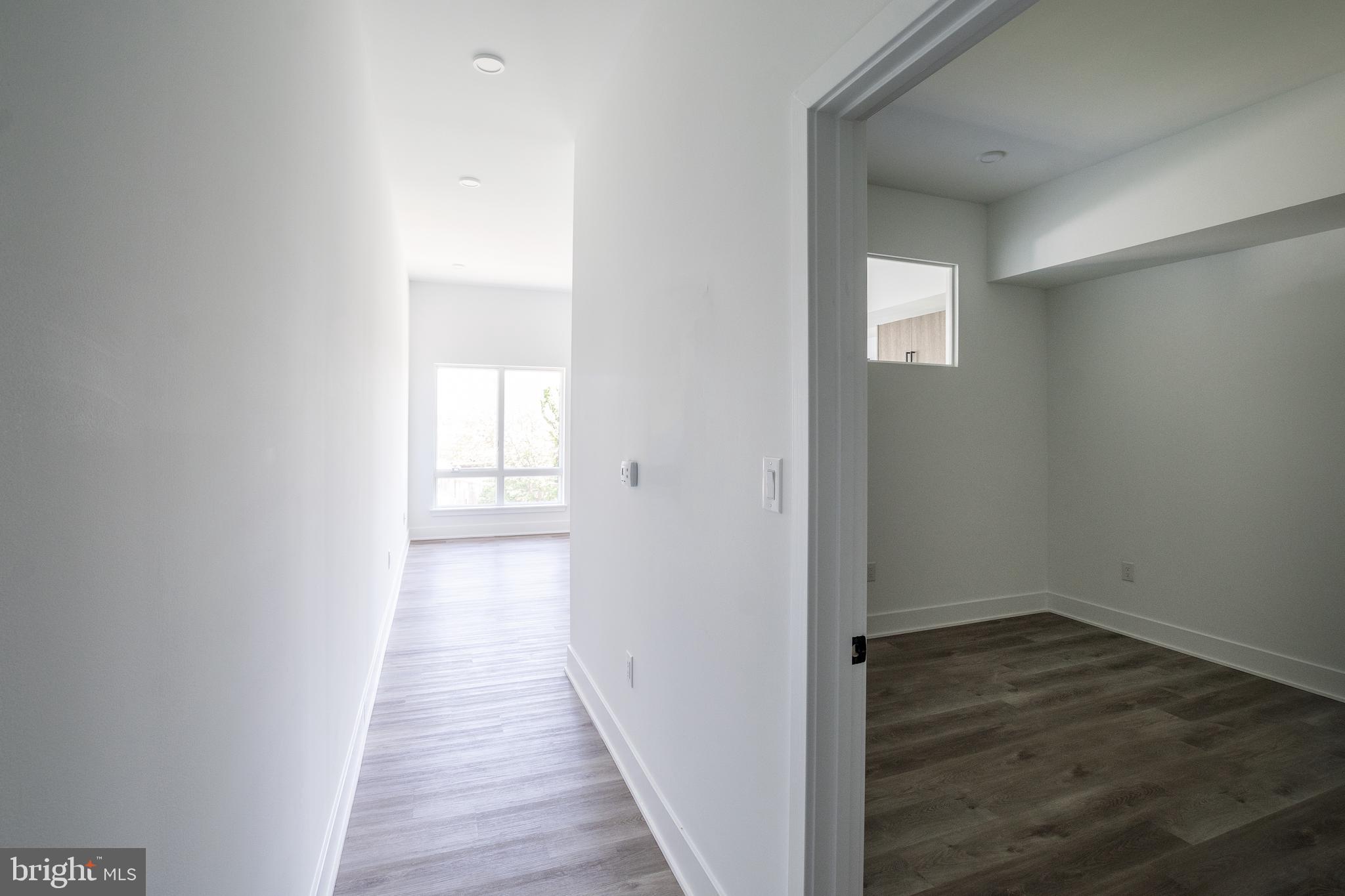 POINT BREEZE - Residential Lease