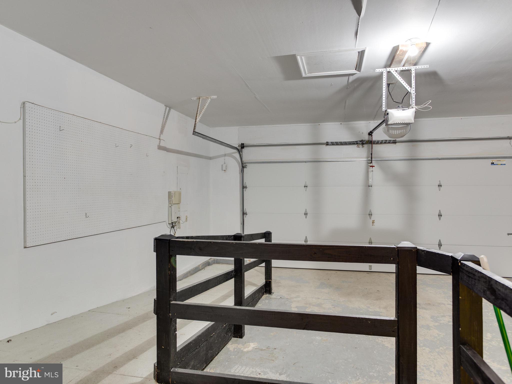 HERITAGE HARBOUR - Residential