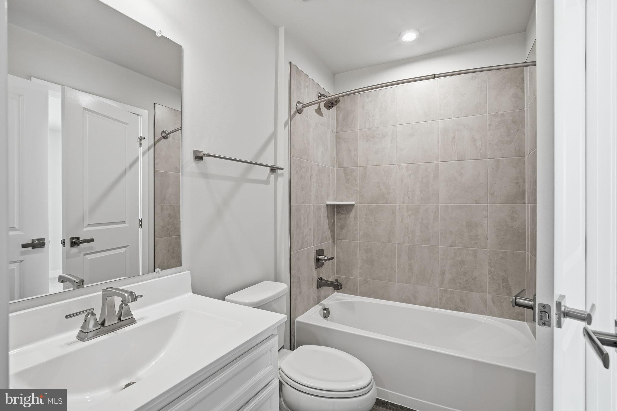 RESERVOIR HILL - Residential Lease