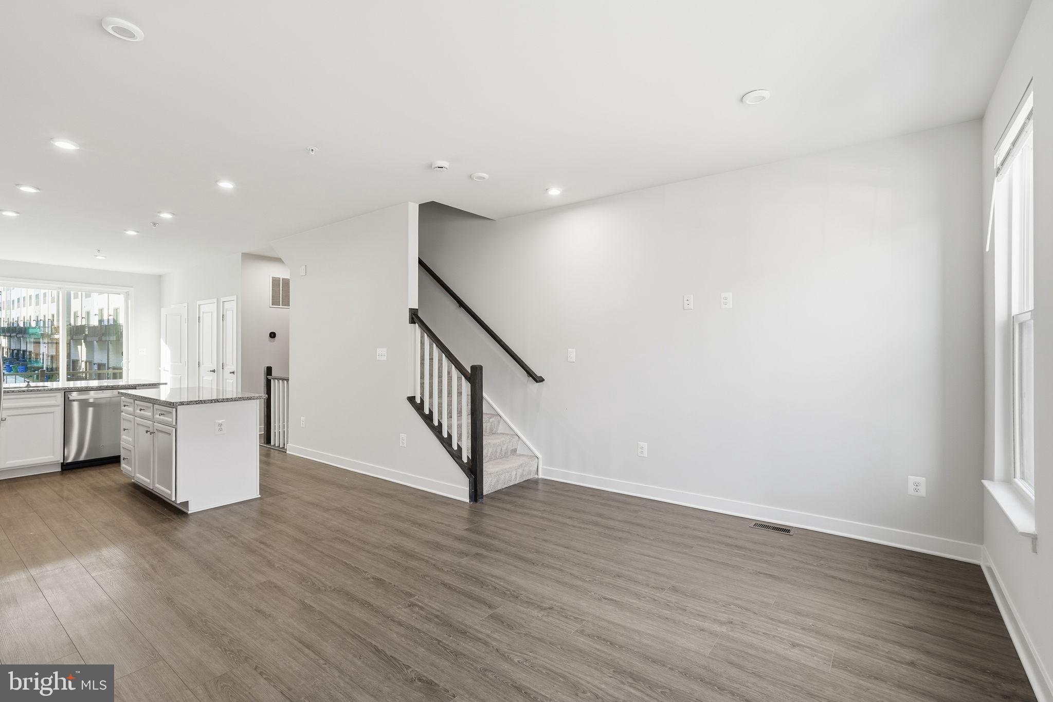 RESERVOIR HILL - Residential Lease