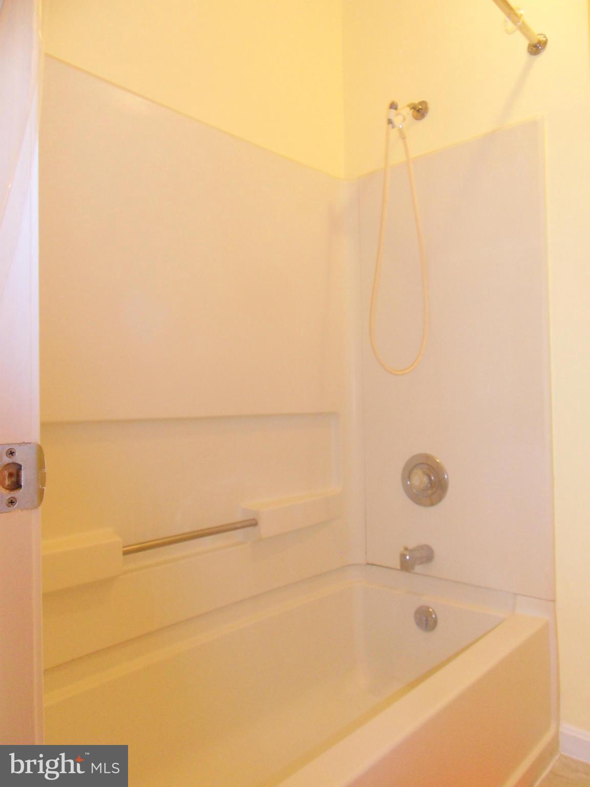 ST CHARLES SUB - HAMPSHIRE - Residential