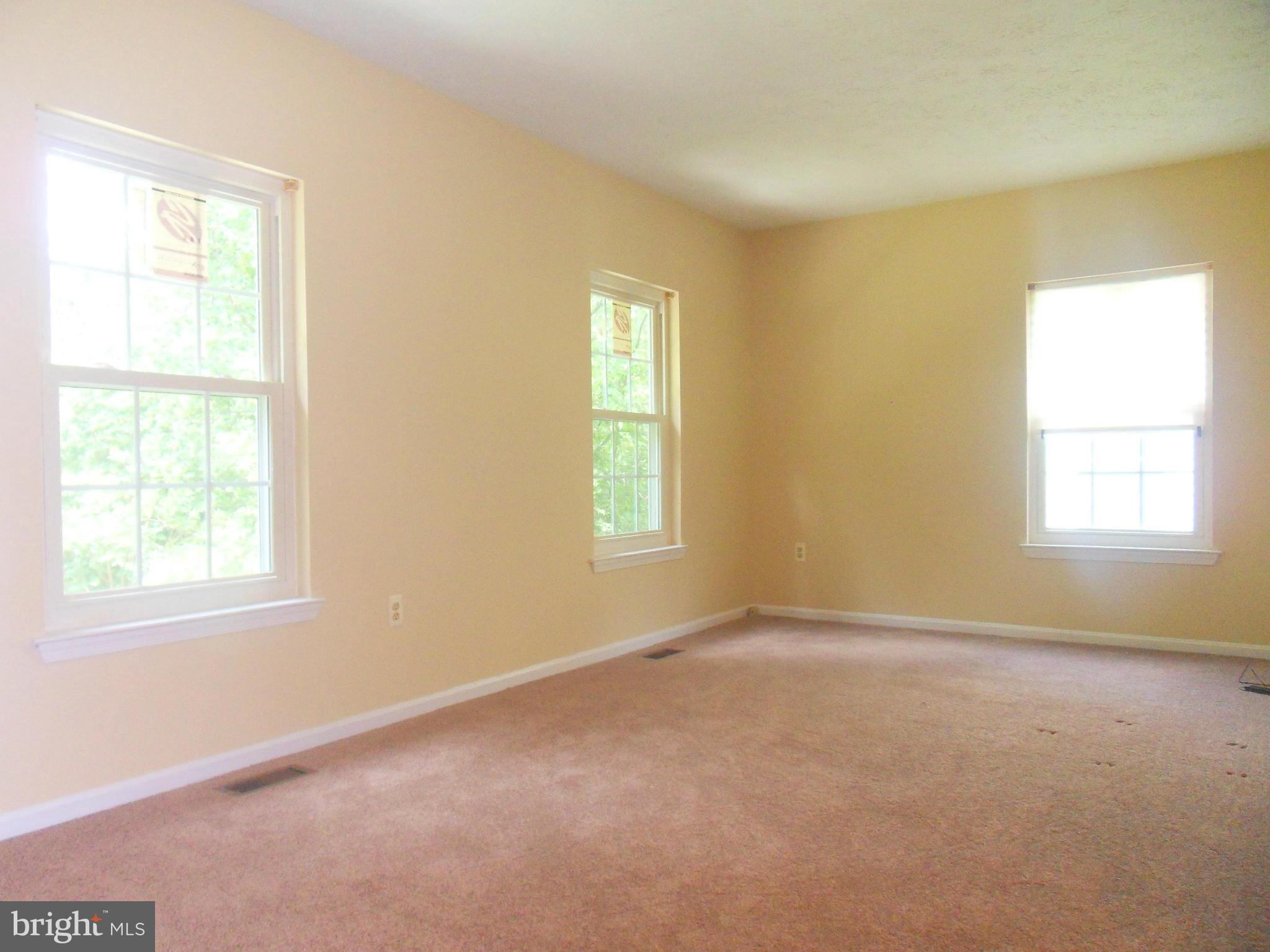 ST CHARLES SUB - HAMPSHIRE - Residential