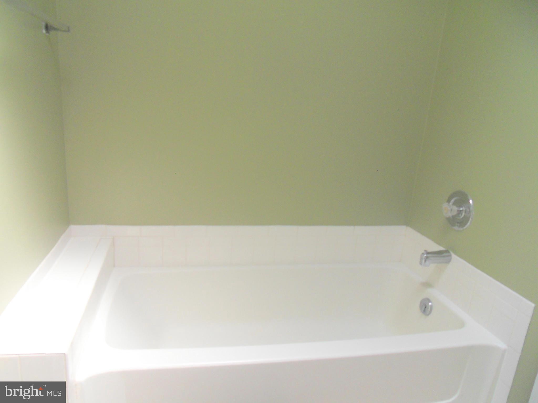 ST CHARLES SUB - HAMPSHIRE - Residential