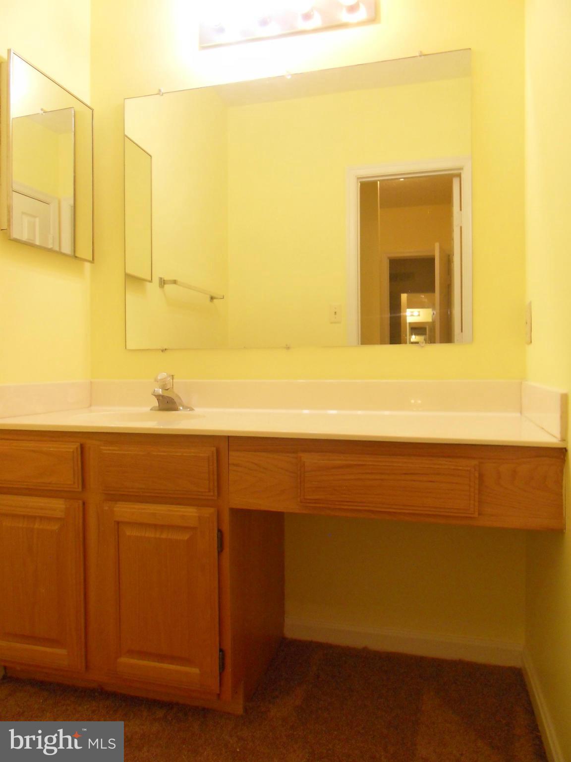 ST CHARLES SUB - HAMPSHIRE - Residential