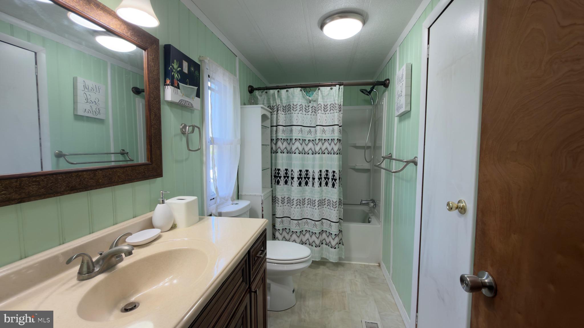 NESHAMINY FALLS - Residential