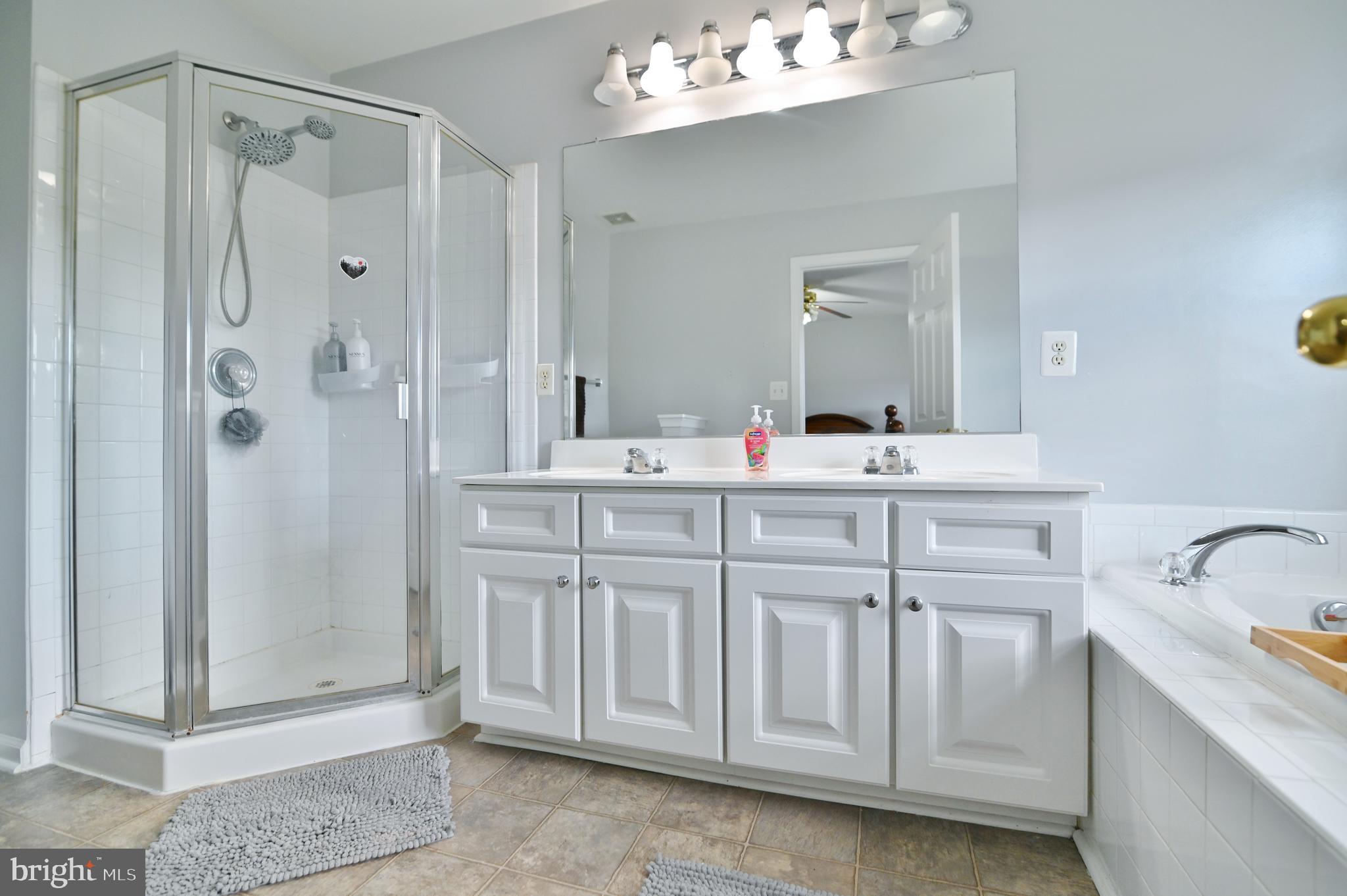 HUPPS RIDGE - Residential