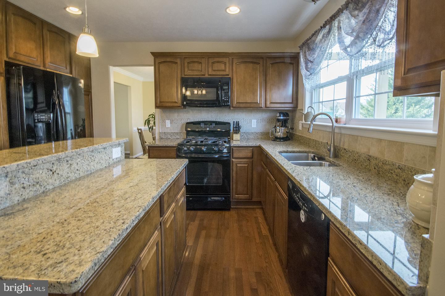 AUSTIN RIDGE - Residential