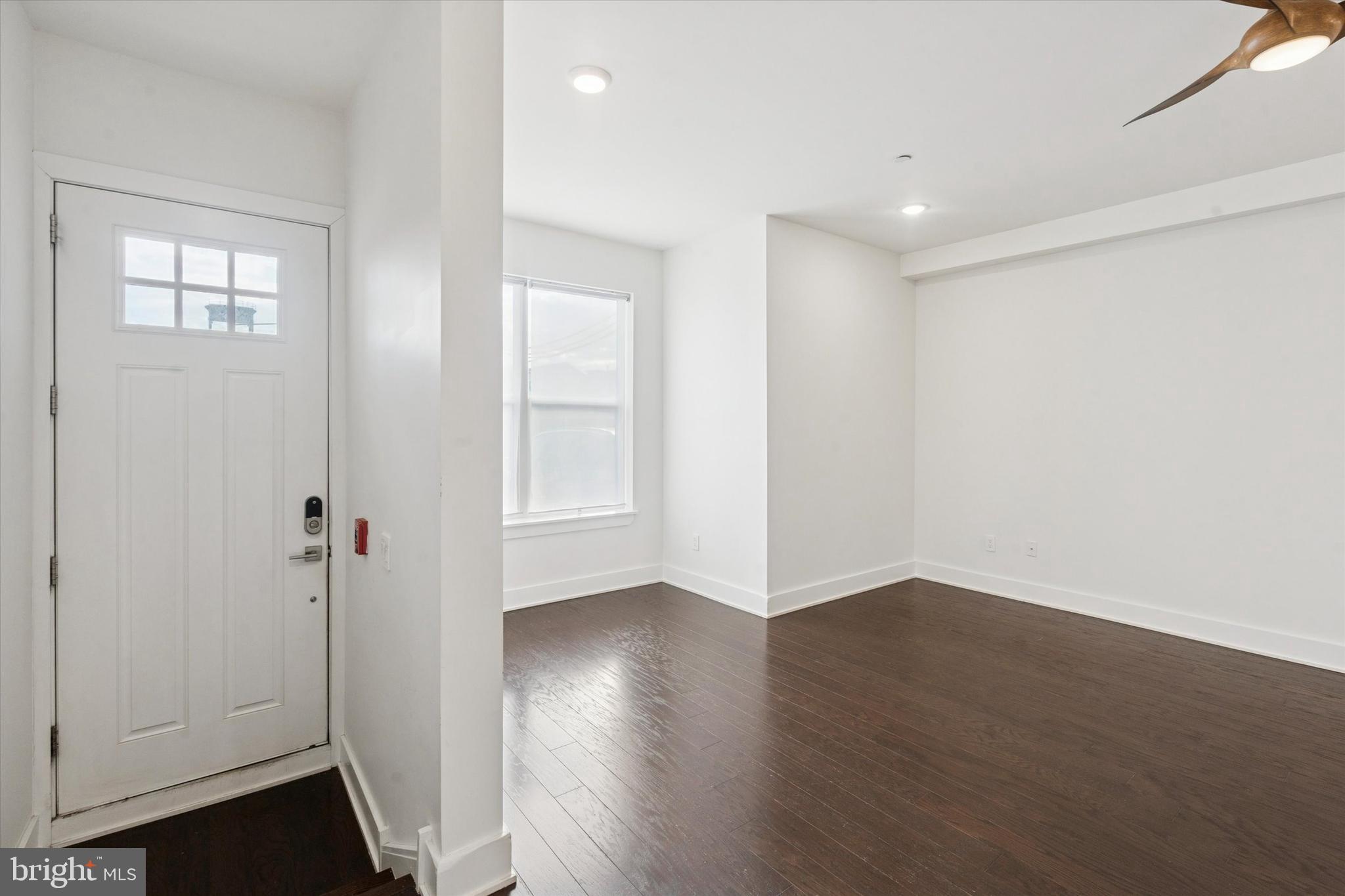 KENSINGTON - Residential