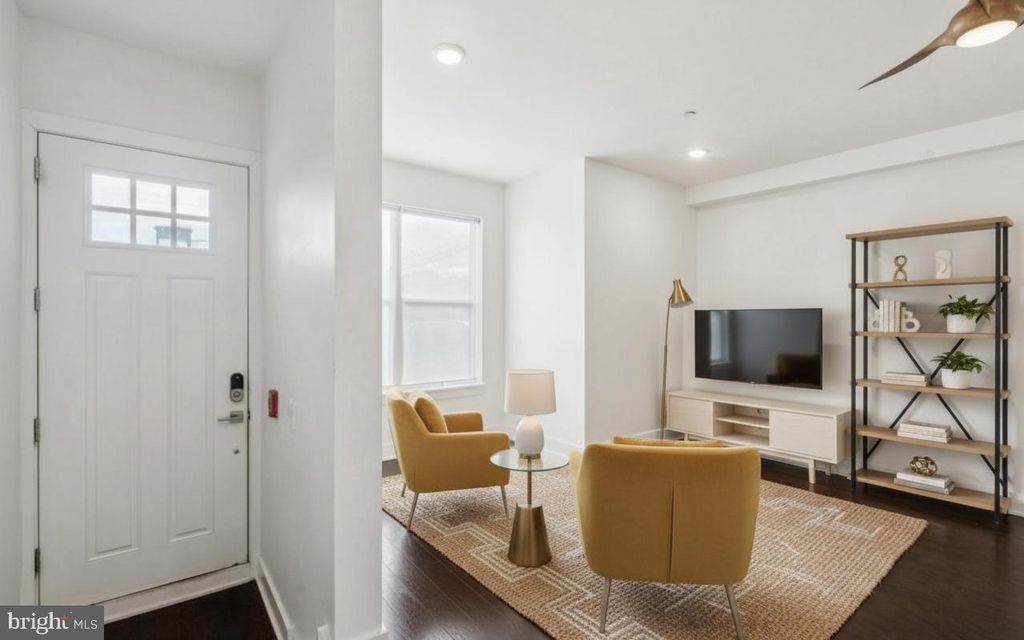 Photo of 518 W Montgomery Avenue #5, PHILADELPHIA, PA 19122 (MLS # PAPH2560512)