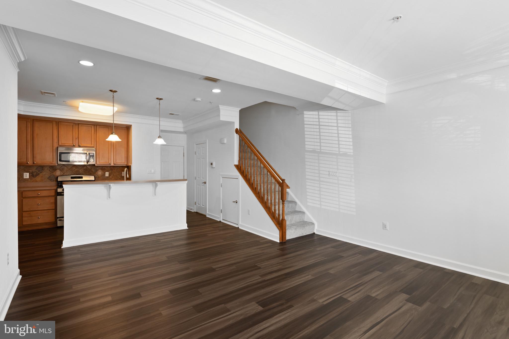 7211 DARBY DOWNS 7211