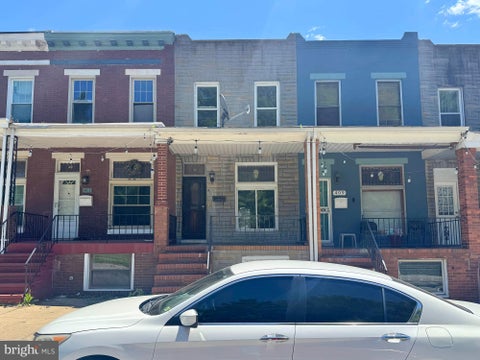 Townhouse For Sale - 411 Ellwood Avenue<br/> BALTIMORE, MD 21224