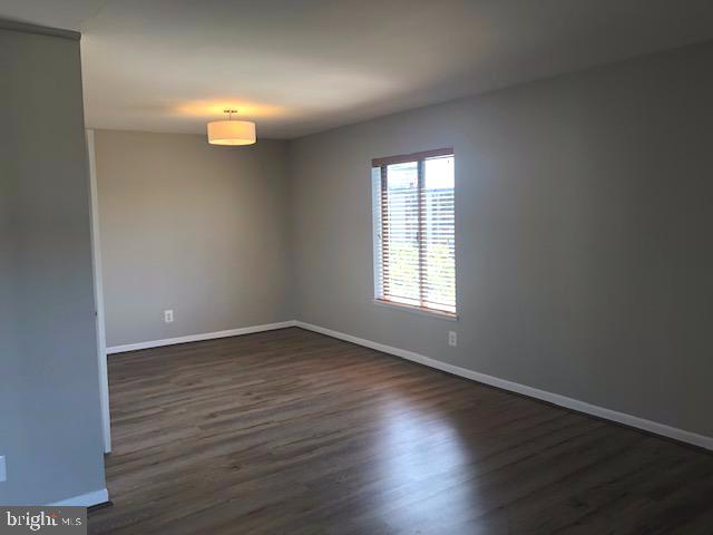 WOODLAKE TOWERS - Residential