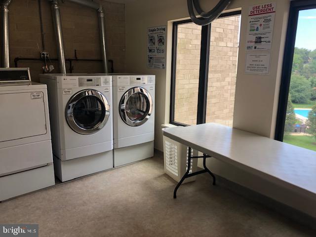 WOODLAKE TOWERS - Residential