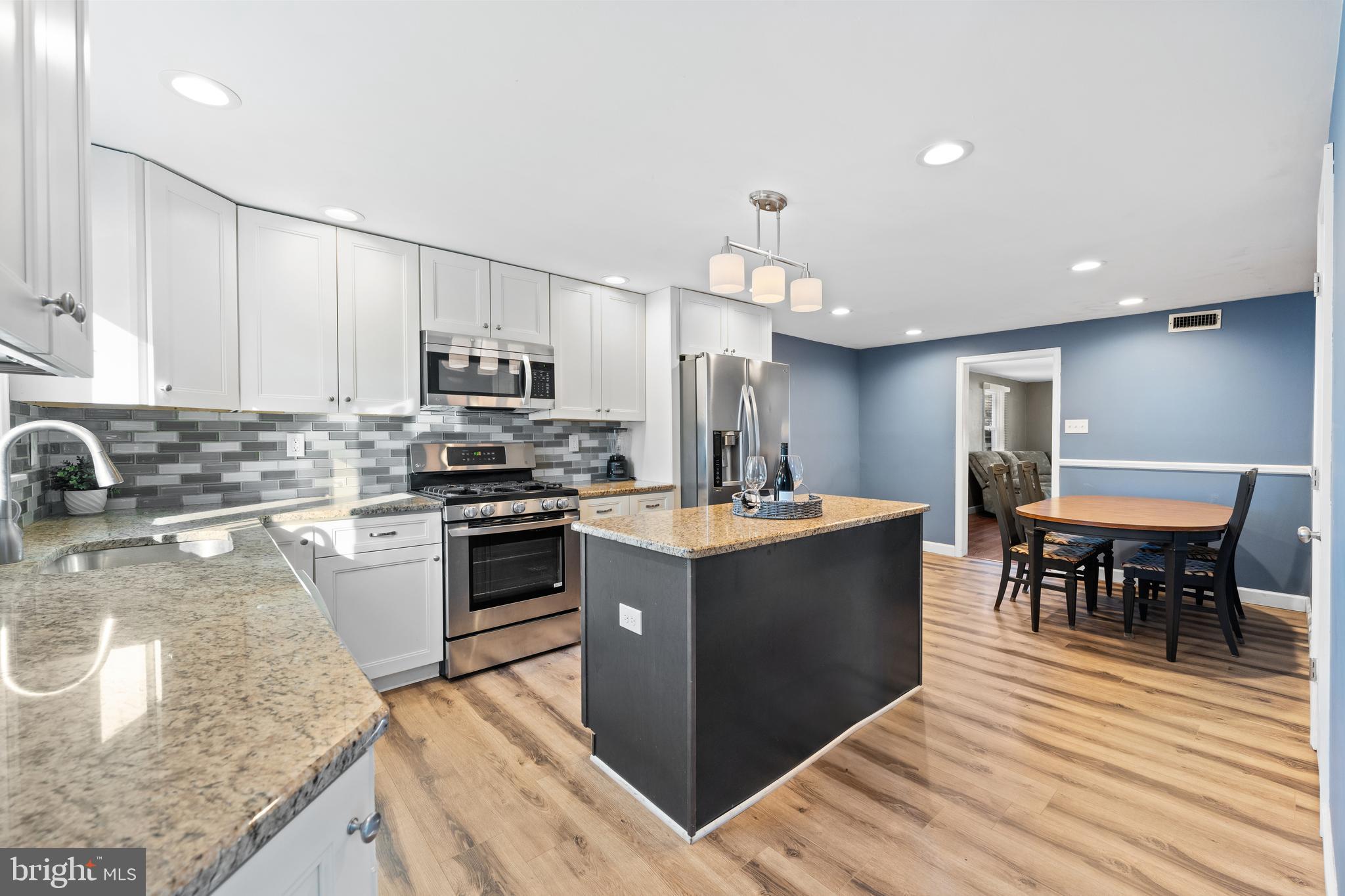 ABINGTON - Residential Lease