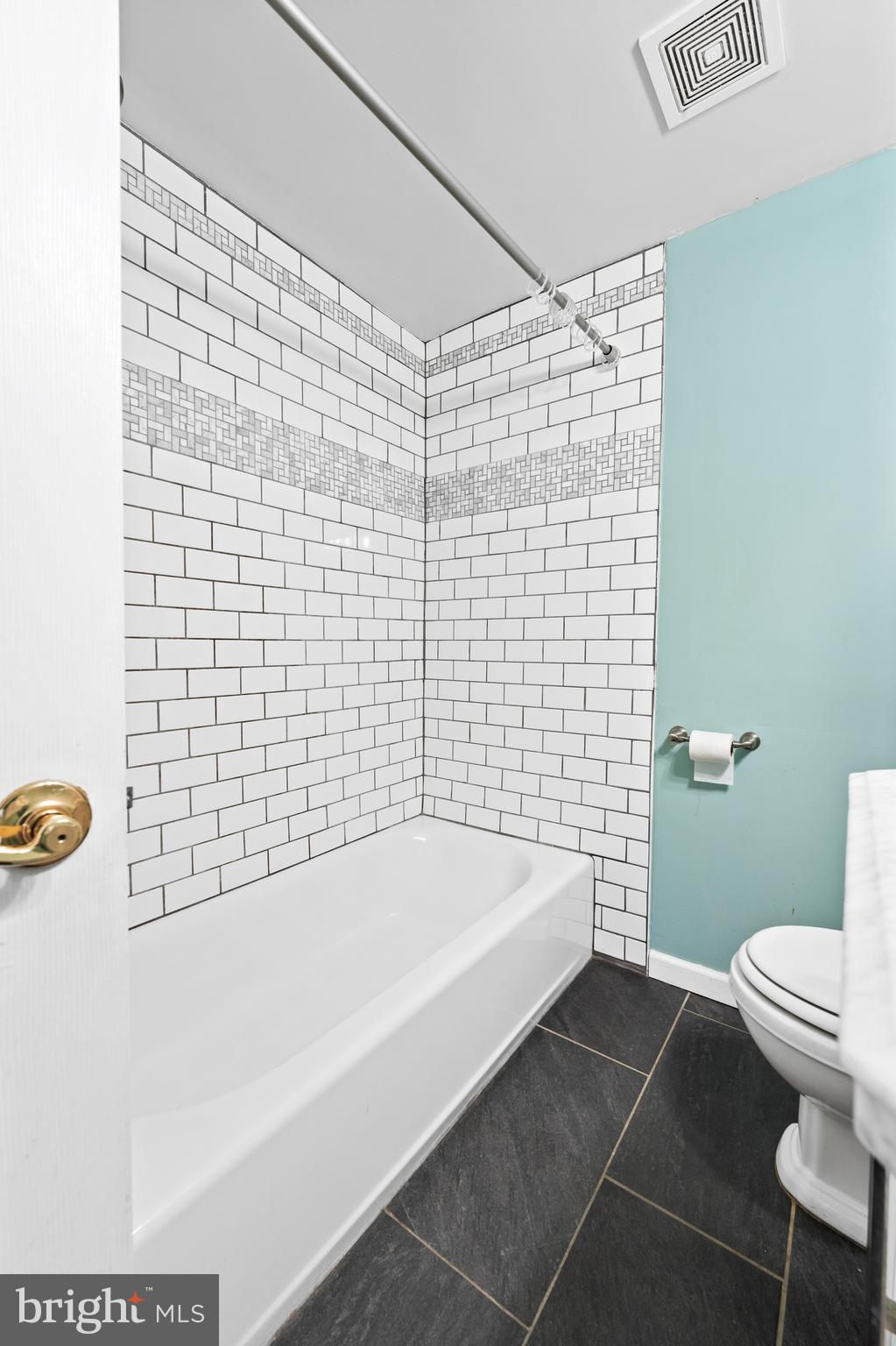 ABINGTON - Residential Lease
