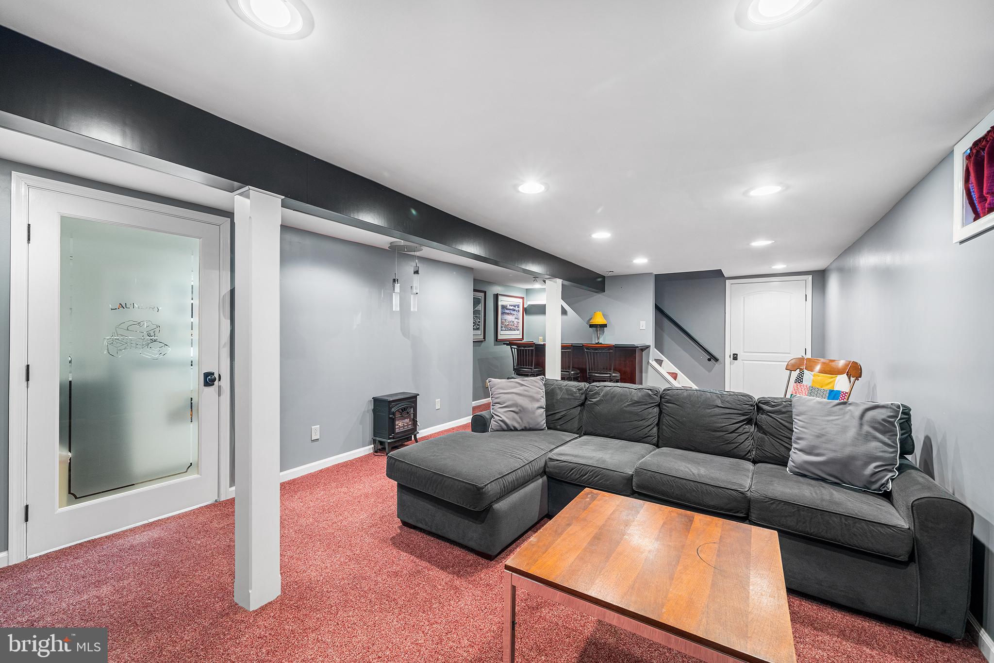 WHITPAIN HILLS - Residential