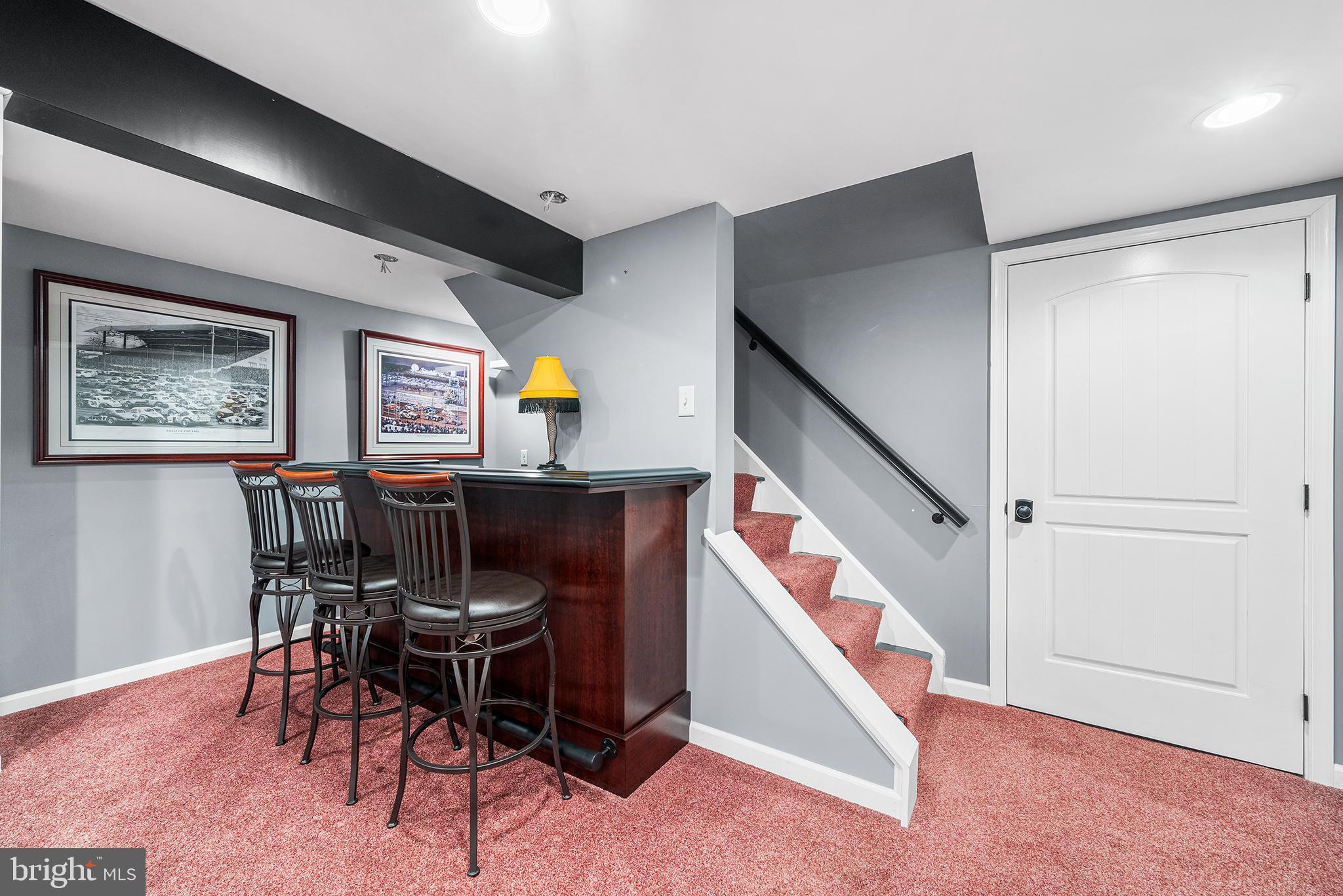 WHITPAIN HILLS - Residential