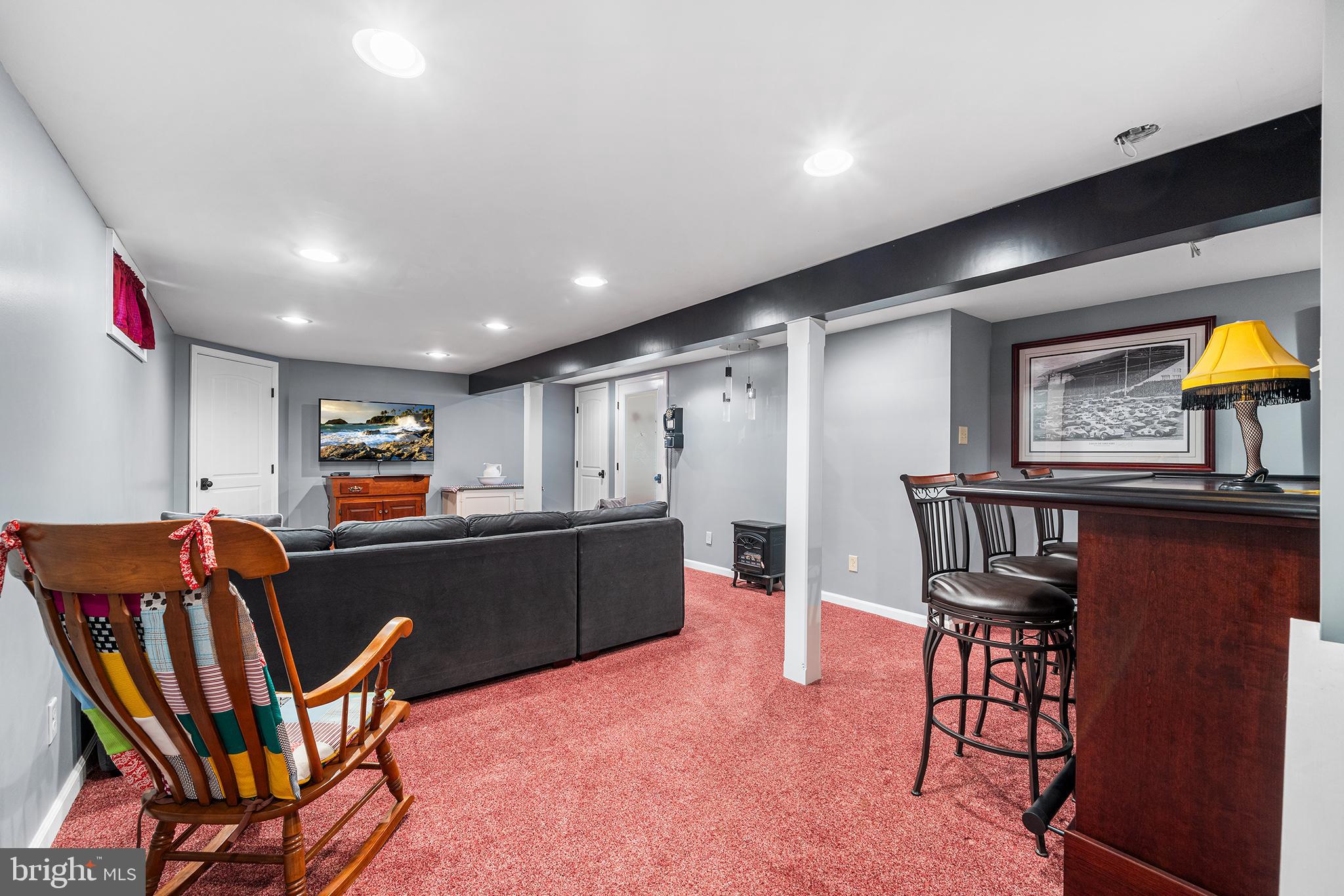 WHITPAIN HILLS - Residential