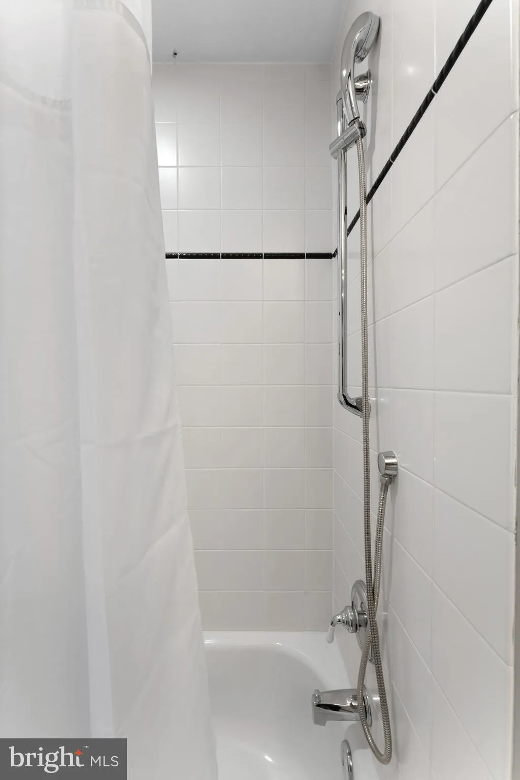 Conshohocken, Pennsylvania 19428, United States, 4 Bedrooms Bedrooms, ,4 BathroomsBathrooms,Residential,Active,76557