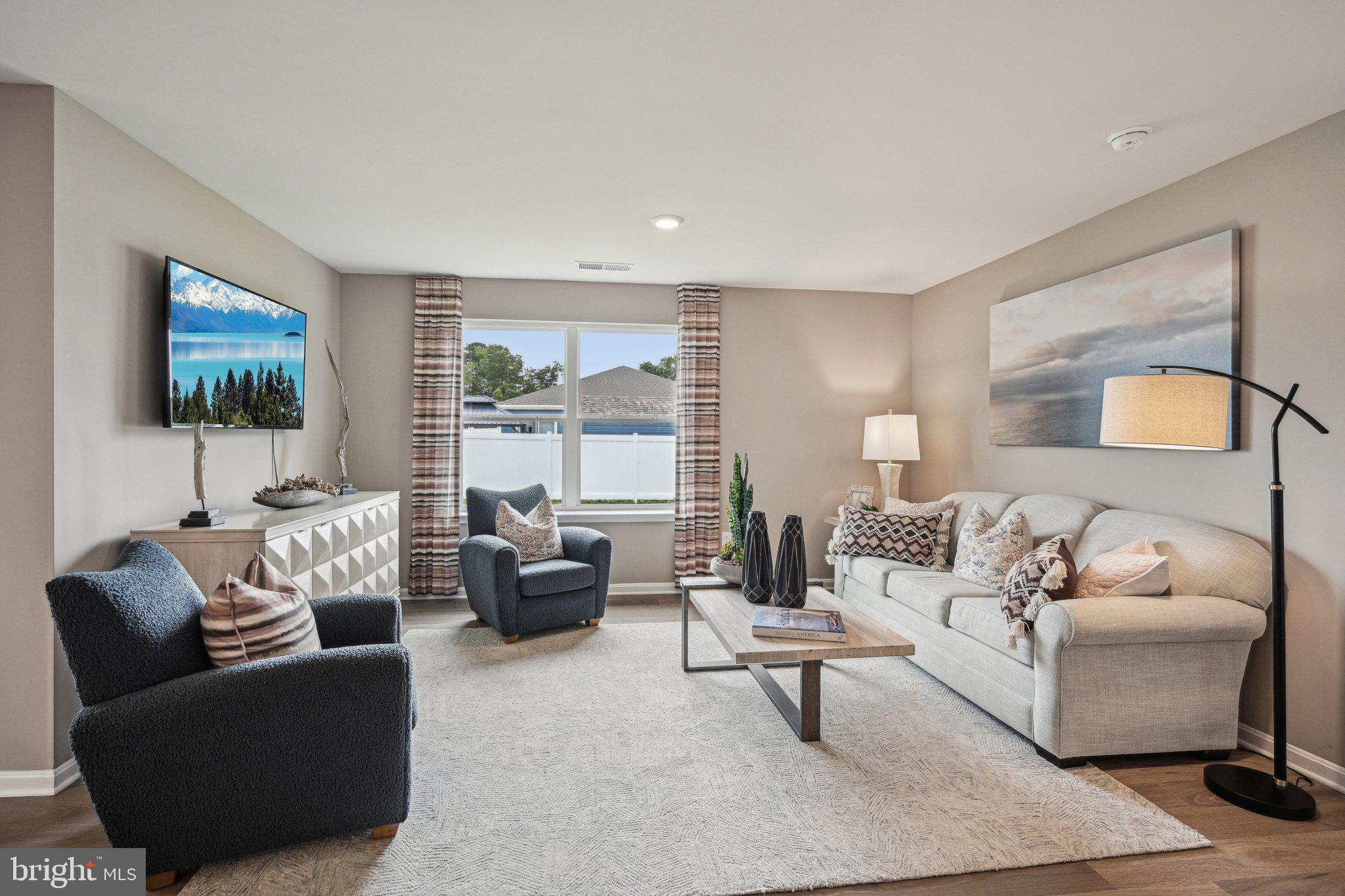 8652 CRYSTAL LAKE DRIVE