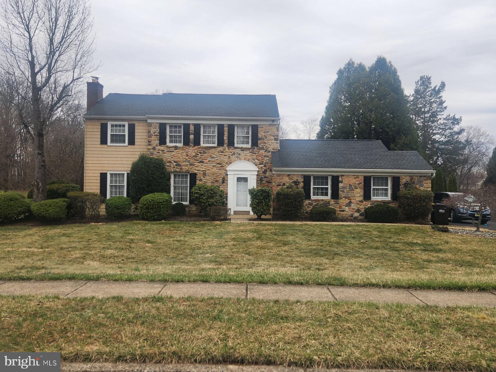 FAIRWAYS - Residential