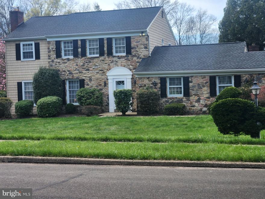 Beautiful 4 BR, 2.5 BA Stone front 2-story Colonial in the Fairways located on a cul-de-sac street with the back yard open to the Fairways golf course! Formal entry opens to a large Living room & formal Dining room with wall-to-wall carpet. Large Eat-in Kitchen overlooking Family room with river rock fireplace & deck with golf course views. First floor Laundry room & powder room conveniently located off of Family room with access to 2 car side entry Garage.  Primary Bedroom with 2 large double closets & primary bath with ceramic tile floor & double glass door shower with tile surround. 3 additional roomy bedrooms with double closets. 2nd floor has hardwood floors under wall-to-wall carpet. Hall bath with ceramic tile floor & tub/shower combination with tile surround.  Newer gas furnace & central air, vinyl siding & roof. Full, unfinished Basement.