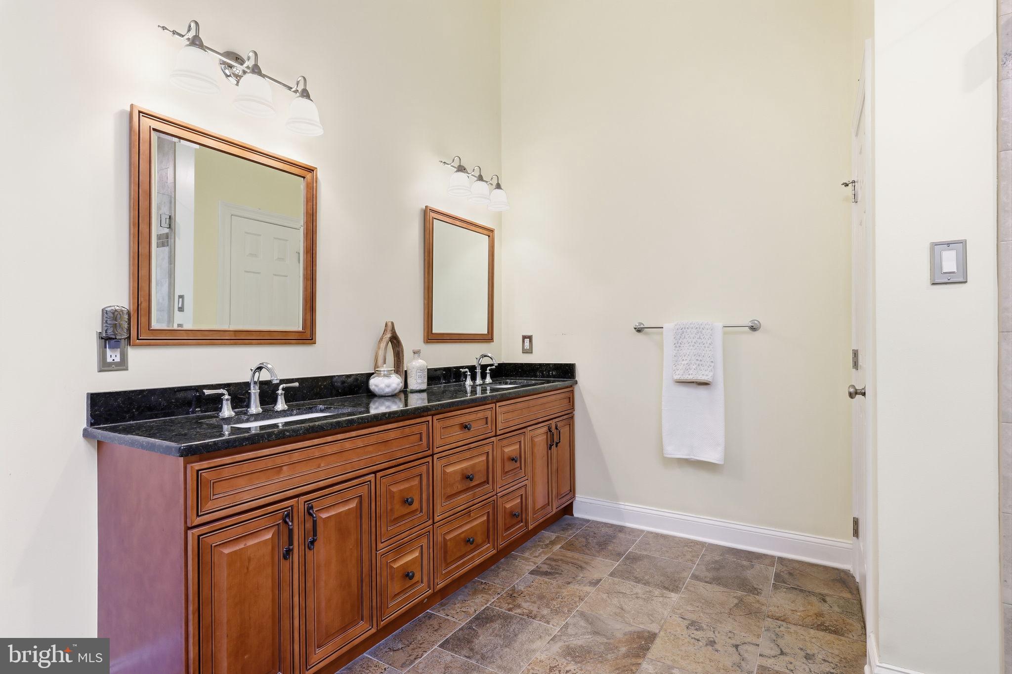 FARMVIEW - Residential