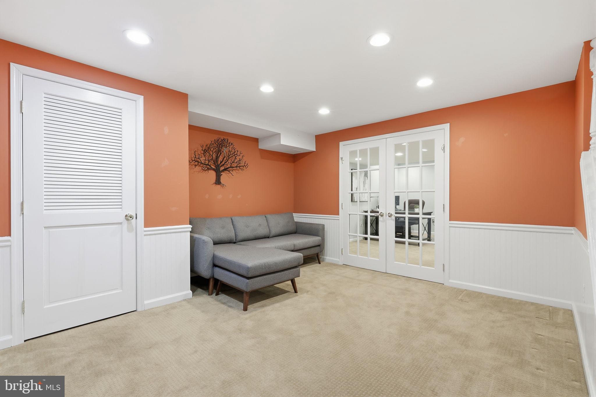 FARMVIEW - Residential