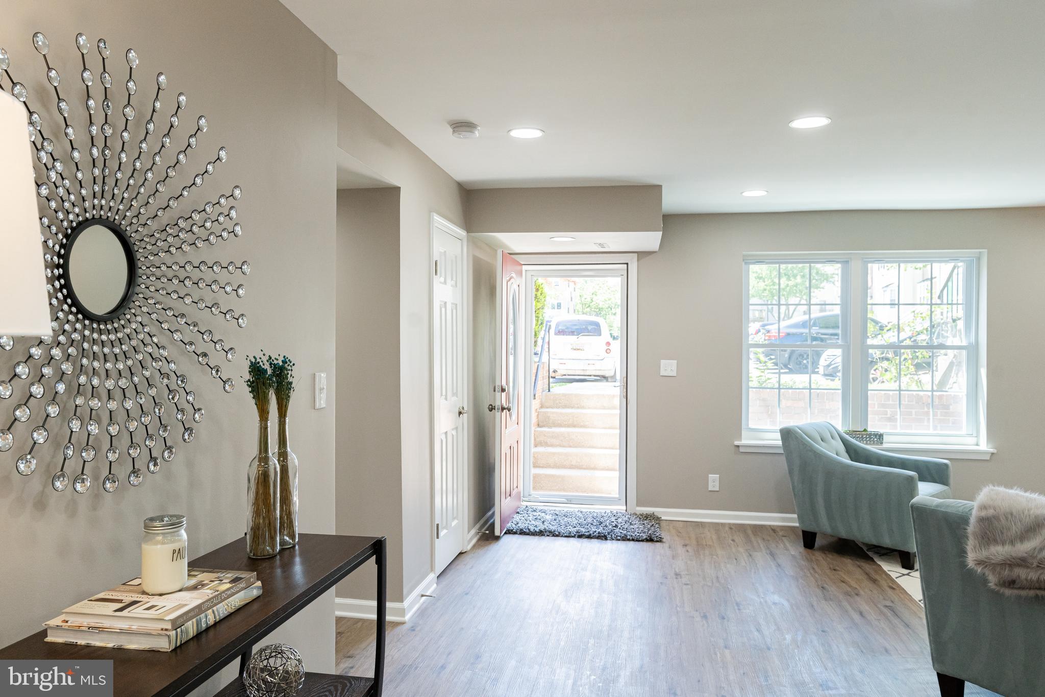 ARBORY CONDOS - Residential