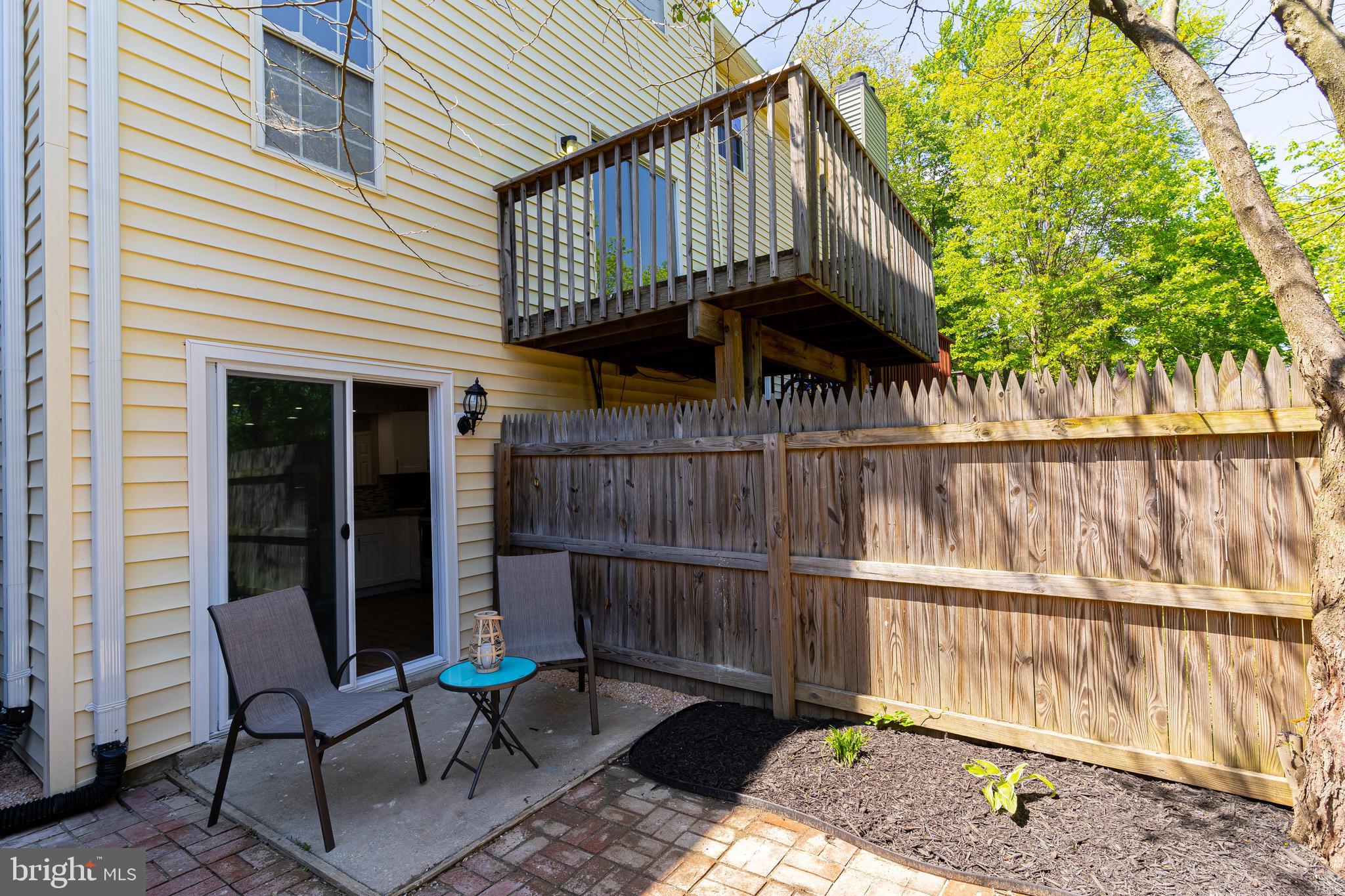 ARBORY CONDOS - Residential